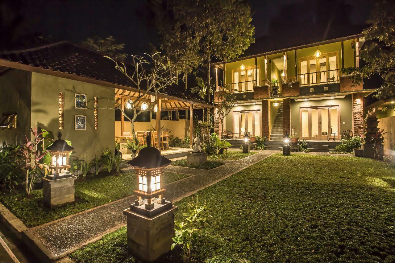 Tuga Guest House Ubud Buitenkant foto